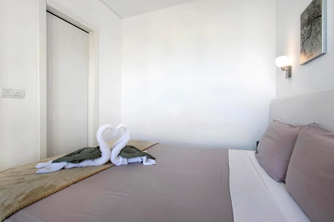 Apartment Primera Linea Costa *